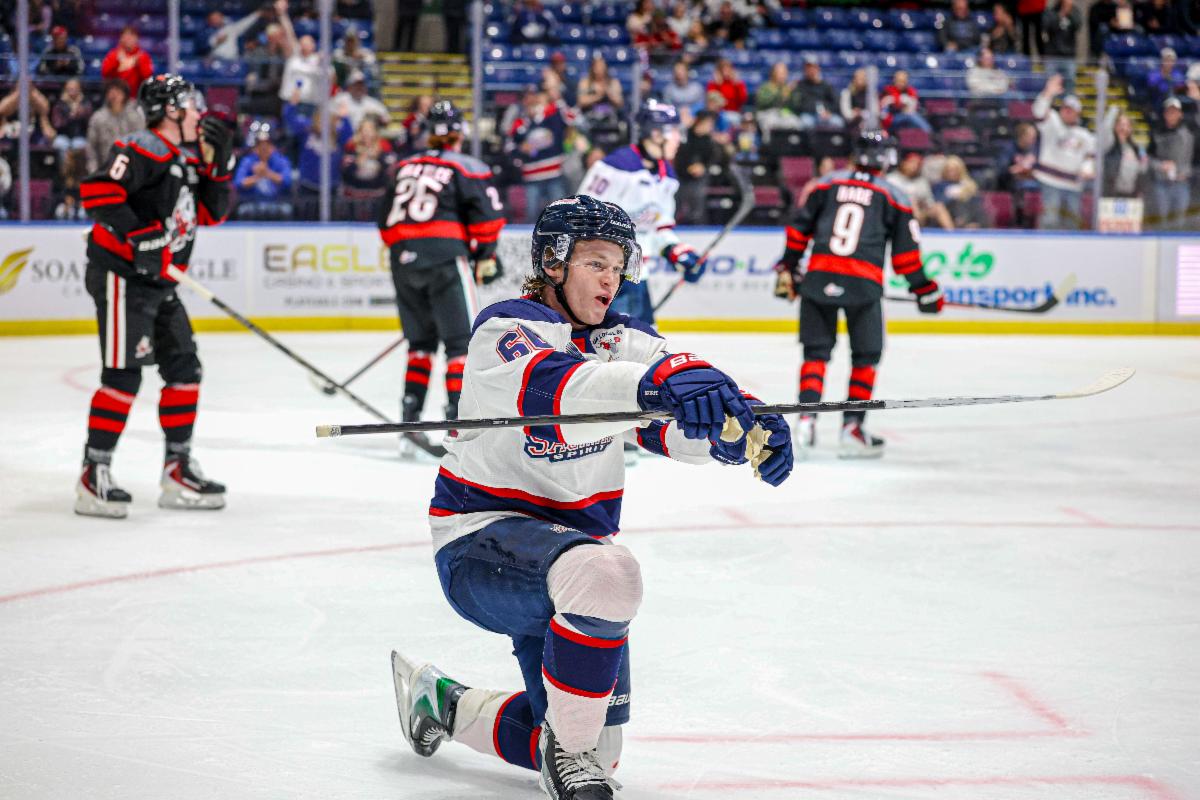 Saginaw Spirit Clinch First Win of Season Against Niagara IceDogs