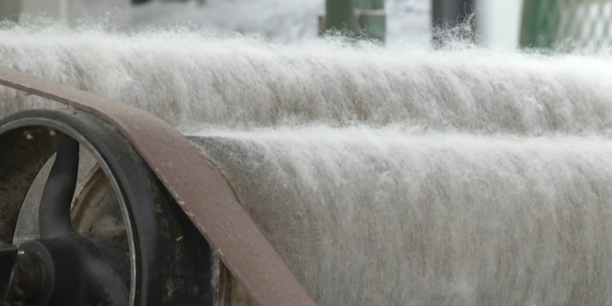 Frankenmuth Woolen Mill offers behind-the-scenes look at 132-year-old operation