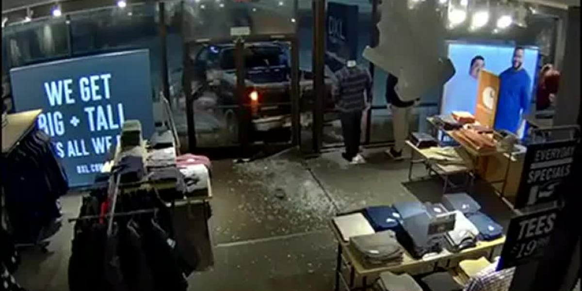 Run Into Store CAUGHT ON CAMERA: Suspect crashes into clothing store, steals merchandise