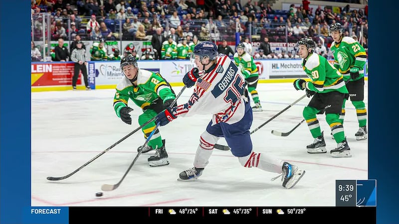 The Michigan Elks join the Saginaw Spirit to honor our country's heroes.